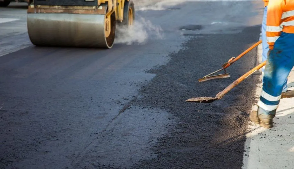 PREFEITURA DE DIAS D'ÁVILA ANUNCIA ASFALTAMENTO DE RUAS NO ALVORADA