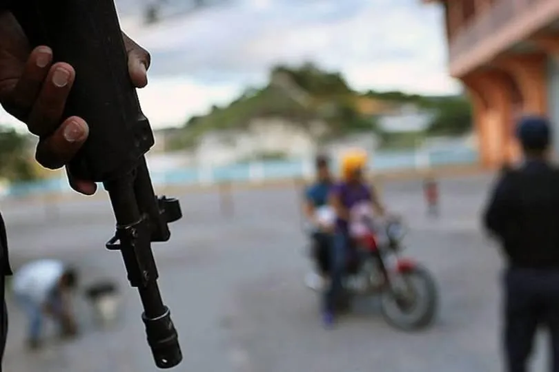 BAHIA MANTÉM LIDERANÇA NO RANKING DE HOMICÍDIOS DO ATLAS DA VIOLÊNCIA EM TODO BRASIL E TEM 71% MAIS MORTES DO QUE O 2º COLOCADO 