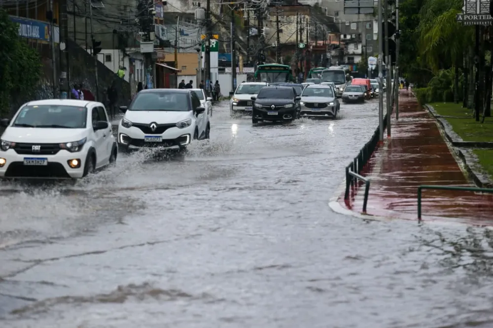 ALERTA AMARELO: FIM DE SEMANA CHUVOSO NA RMS