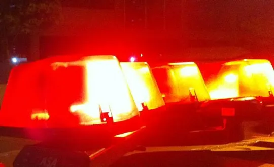 HOMEM MORRE APÓS ATIRAR EM VIATURA DA PM EM PATRULHAMENTO